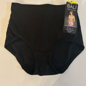 Bali Black Shaping Briefs. Medium. Fits 8-10 women.
